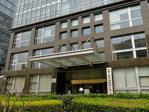 宁吉喆：经济运行保持稳中向好态势  潜在风险隐患增长势头得到遏制