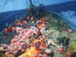 泰国游船颠覆引关注  出境游安全问题再敲警钟