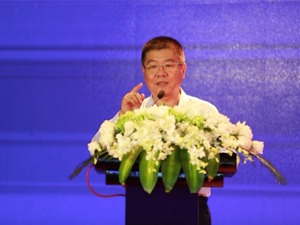 中央财经大学教授郝演苏：应当推进健康险条款标准化