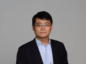 每经记者专访如是金融研究院院长、首席经济学家管清友：金融研究需结合中国特点 汇率剧烈波动对资产价值影响很大