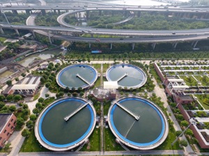 重点城市督查新发现221个黑臭水体  近三年有望释放万亿元投资需求