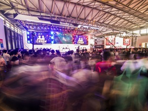 游戏公司掌门人聚会China Joy  为何没聊爆款，没聊赚钱，聊的都是天气和生活