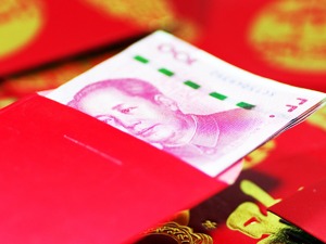 IDC市场爆发光通信企业享红利 中际旭创半年净利暴增近79倍
