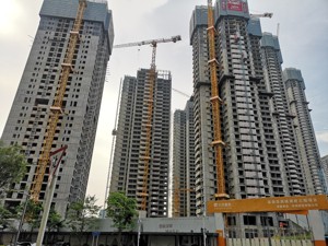 深圳：抢房疯狂政策严厉 房价拉锯“胳膊拧大腿”
