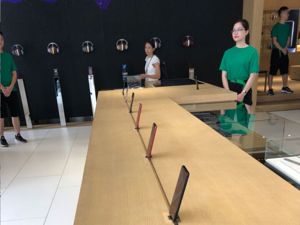 手机寡头格局见雏形 OPPO改变线下渠道策略