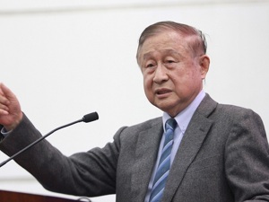 每经专访著名经济学家高尚全： 审批经济出不了华为 深圳的发展是市场经济成果