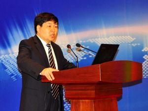 每经专访中国国际经济交流中心副总经济师张永军：中国入世成就了自己，成全了世界