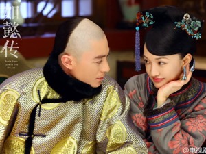 “延禧”夹击、首播遭吐槽，投资3亿的《如懿传》如何“如意”？