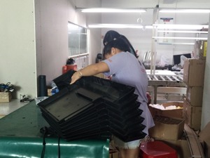 躲在粤菜馆楼上的山寨工厂：10个人1天号称造出200台电视