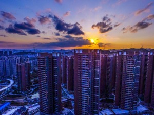 人民日报评长租公寓：不能只有资本思维，要防止跑偏