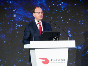 阿尔巴尼亚前总统Bujar Nishani：文化和语言促使我们更好地理解彼此