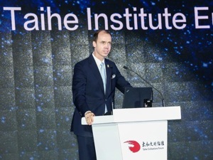 每经专访太和智库欧洲中心主任耶里尼克：中国已引领全球可再生能源发展