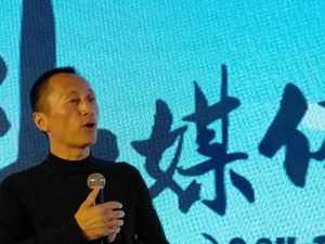 每经记者直击万科拉萨媒体会：郁亮畅谈组织架构重建与伦理选择