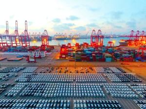 今年前8月我国出口汽车总量76万辆 增长超过两成