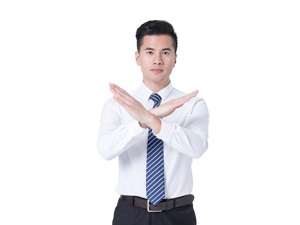 *ST云网大股东要求开股东大会改组董事会   现任董事会：一致不同意