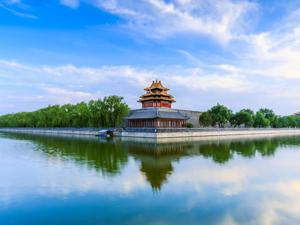 “十一”前多个景点门票下调 景区服务会变“低配”吗？
