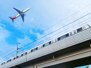工信部部长苗圩回应当前工业经济热点：保持定力信心 迈向制造强国