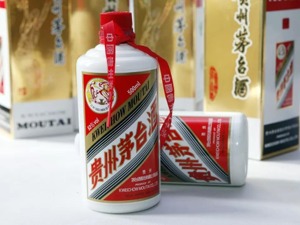 指导价1499，加价近千元仍一瓶难求！飞天茅台酒怎么又“飞天”了？