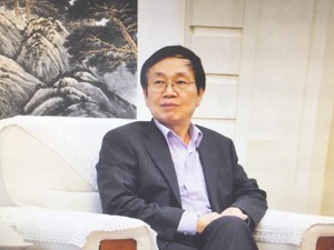 马晓河：农民吃不饱饭 这体制就不受欢迎