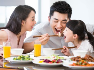 国务院教育督导委员会办公室:斩断从孩子"口中夺食"的黑手