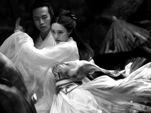 黑白《影》>彩色《黄金甲》+《十面埋伏》+《英雄》
