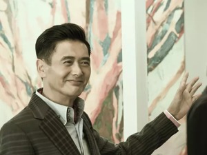 国庆档首日战报：高口碑商业片成“硬通货”，逆袭的戏码第一天就上演