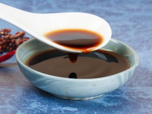 “2元假陈醋卖上百元”“醋缸中漂死苍蝇”...山西平遥食醋行业遭大整治！