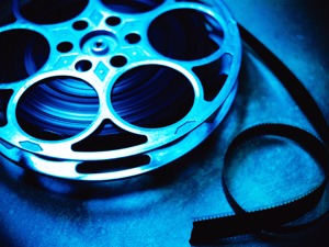 超六成公司预告业绩增长 优质传媒龙头价值凸显