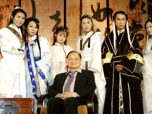 金庸，留给每个华人一座真正的精神梦工厂