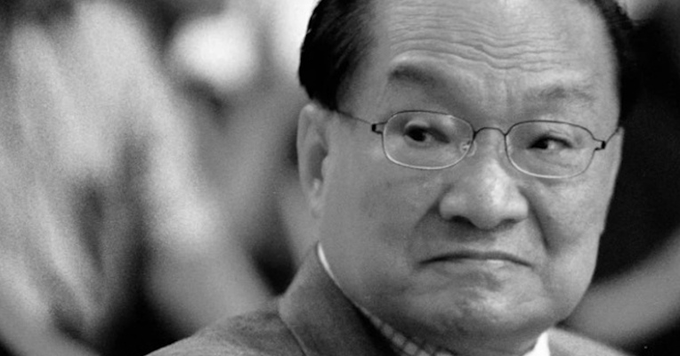 视频丨每经记者实探金庸浙江海宁旧居：缅怀人潮激增