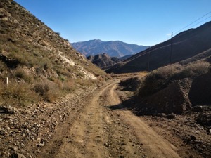 冀东水泥1.5亿采矿项目已停滞两年 呼和浩特大青山矿企环评冻结引纷争