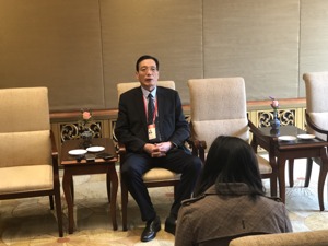 每经记者专访刘世锦： 中国经济逐渐进入中速增长平台  2020年后保持5%—6%仍是高速度