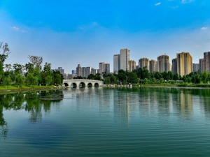 建设美丽宜居公园城市 成都高新区推广“中水+湿地”模式