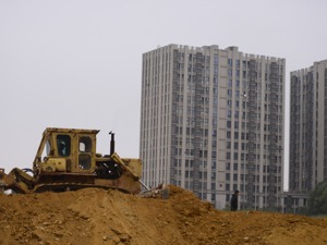 北京土拍316亿轻松纳入囊中，国企蜂拥而上民企冷眼旁观，连做补习的学而思都出手了！