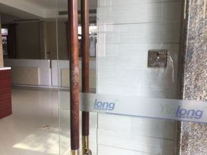 实探银隆控股注册地：魏银仓办公室空置已久   办公设施已被撤走