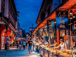 文旅产业迎来发展黄金机遇期 正逐步成为城市和区域经济发展新引擎