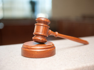 申万宏源子公司陷3亿元信托贷款纠纷诉讼 被告方今年来涉嫌多次违约！