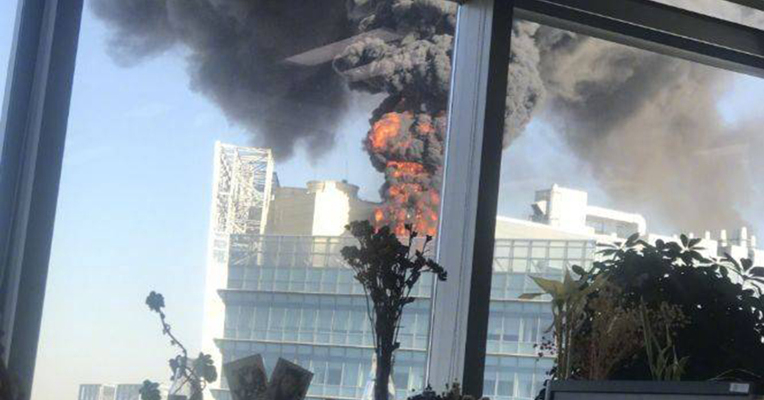 视频丨谷歌中国突然火了！北京办事处楼顶浓烟滚滚···