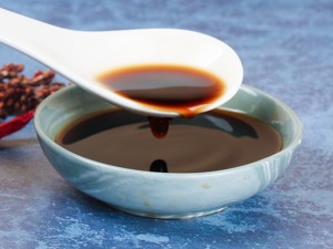 “卖酱油”竟成今年最牛行业！两大龙头年内均大涨超20%