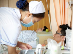 深圳医改再进一步：公立医院全面取消耗材加成  调整974项医疗服务价格