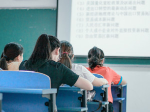 以老带新、升级课程、缩减课时，校外培训机构“花式涨价”没商量