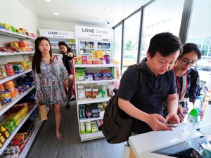 2018年度盘点|便利店泡沫之争：风口起舞 地面湿滑