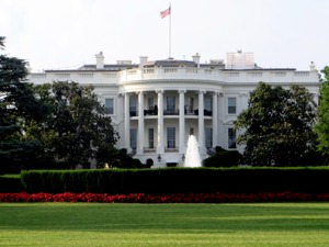 白宫高级官员：美国政府关门可能持续到明年
