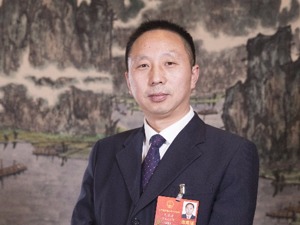 亲历者说丨东风商用车王建清：不能因为转型阵痛而停止改革步伐
