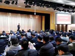 阿里CEO张勇赴中国联通谈混改：以数据为核心资源 双方将开发更多混合型产品