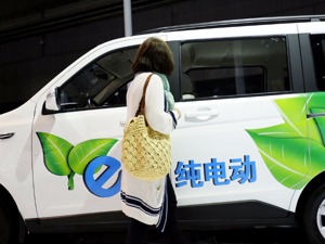 京城多家新能源4S店“一车难求”