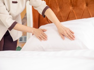 一次罚款竟不抵一晚房价——豪华酒店卫生乱象如何标本兼治