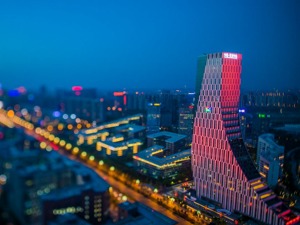 两位副市长同台飙英文？可以，这很成都