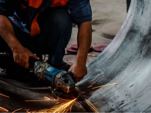 淡水河谷拟削减10%产能 高盛上调铁矿石价格预期