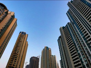地方两会透露2019年楼市调控信号：多省份提“三稳” “一城一策”成高频词